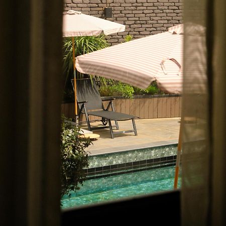 Communal Hotel Кутаиси Экстерьер фото