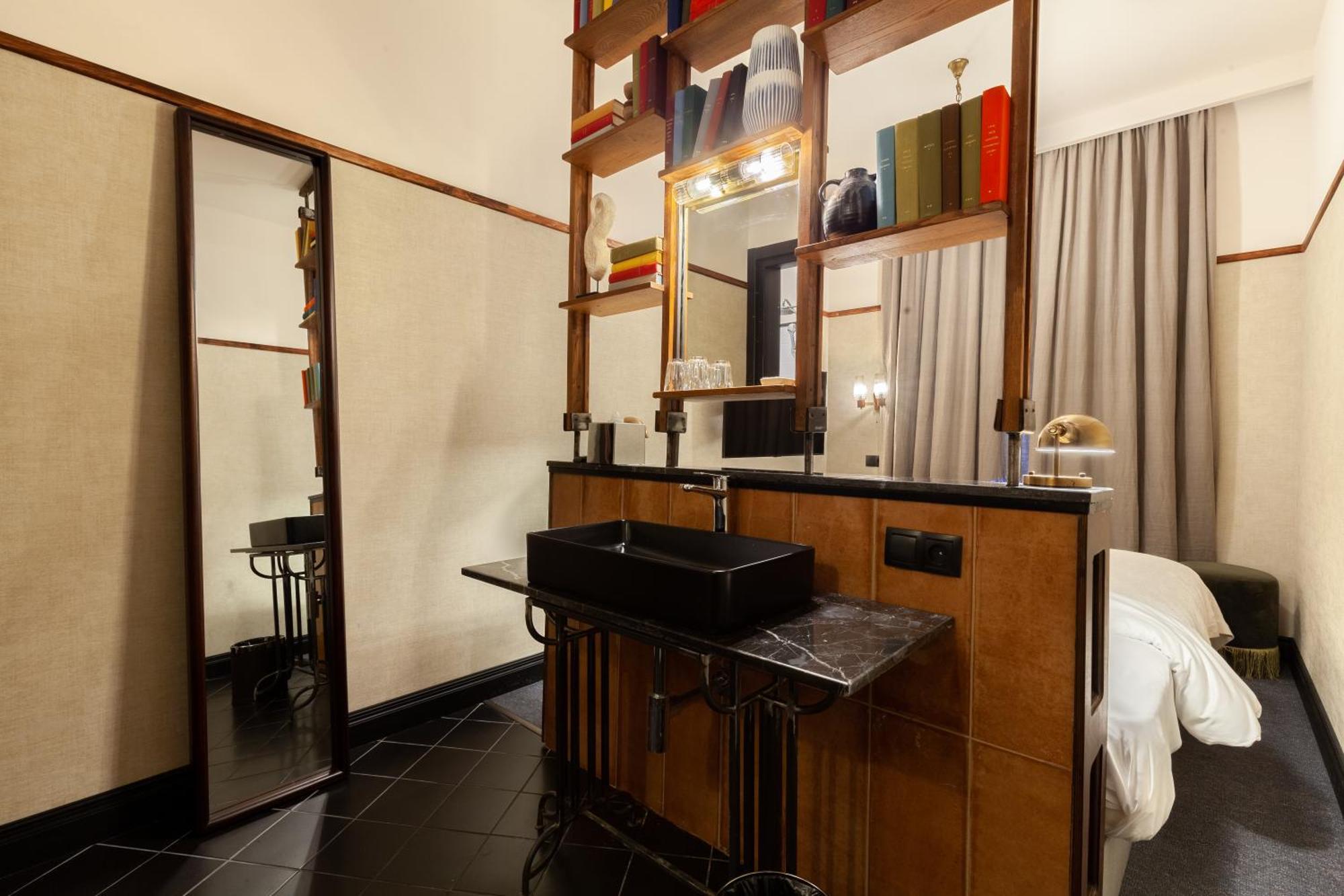 Communal Hotel Кутаиси Номер фото